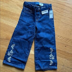 NWT Wide Leg Embroidered Baggy Jeans Toddler